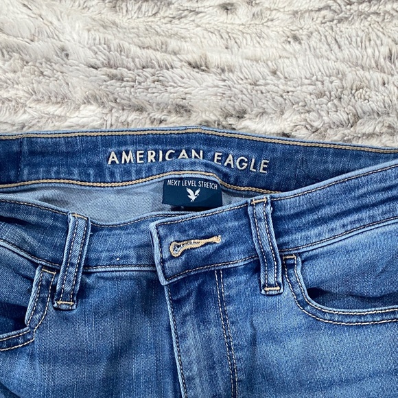 American Eagle Outfitters High-Rise Slim Fit Jeans - Blue Wash - Picture 2 of 5